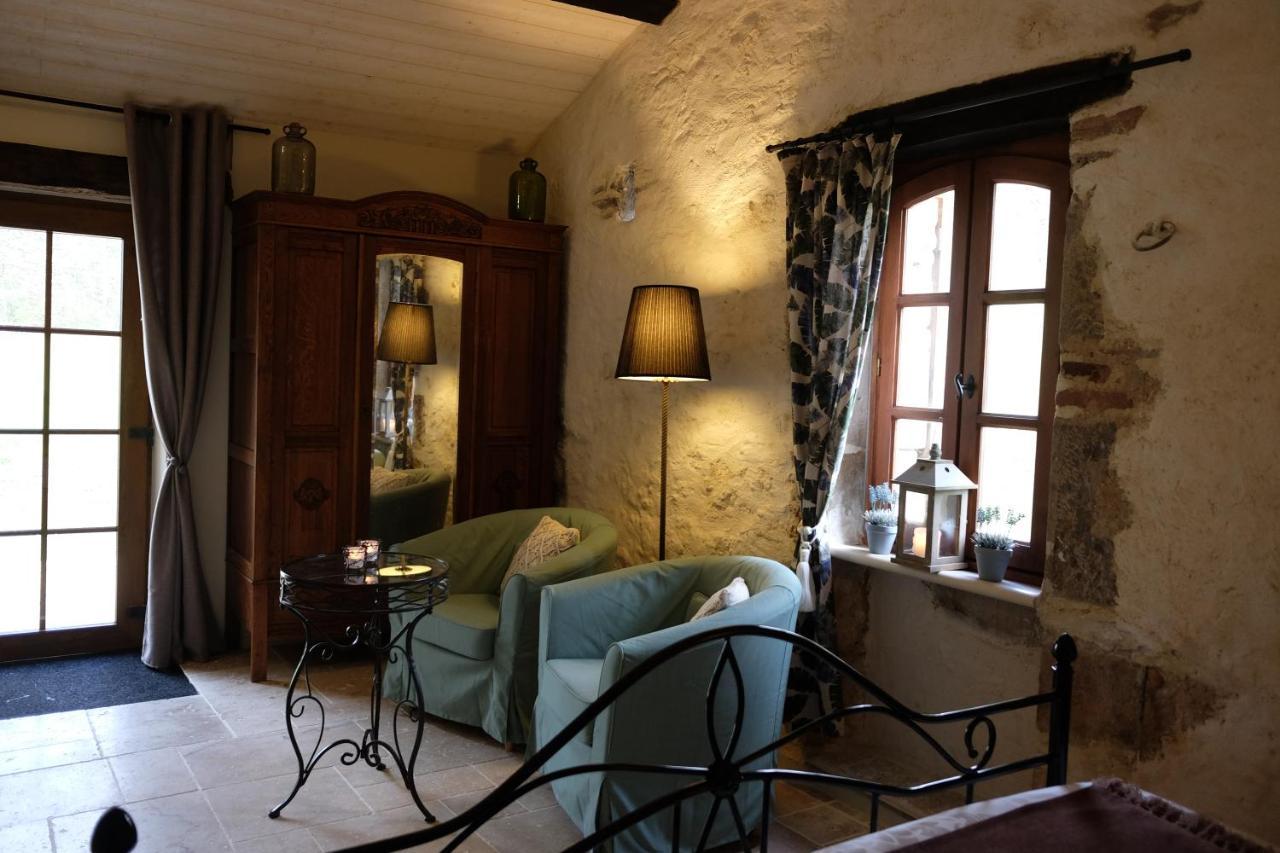 La Bastide Portoly B&B "Pruneaux" Penne-dʼAgenais Dış mekan fotoğraf